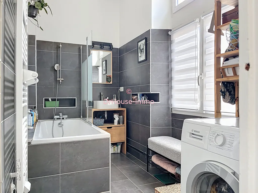 Vannitoad - Renovated 3-Bedroom Apartment in Grenoble
