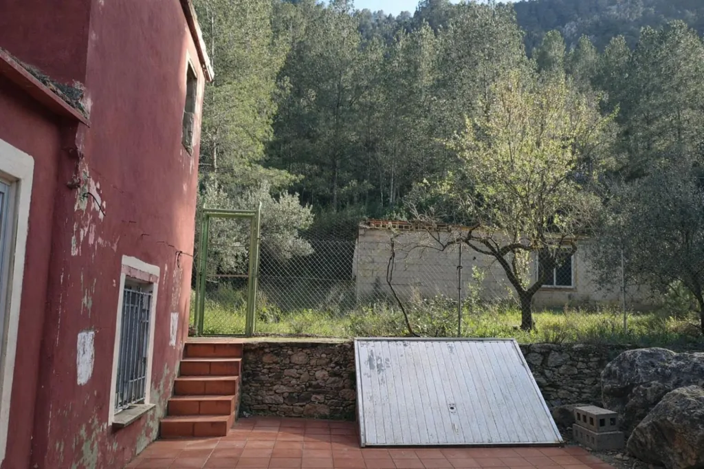 Aed - Detached House with Land in Sierra de Mariola