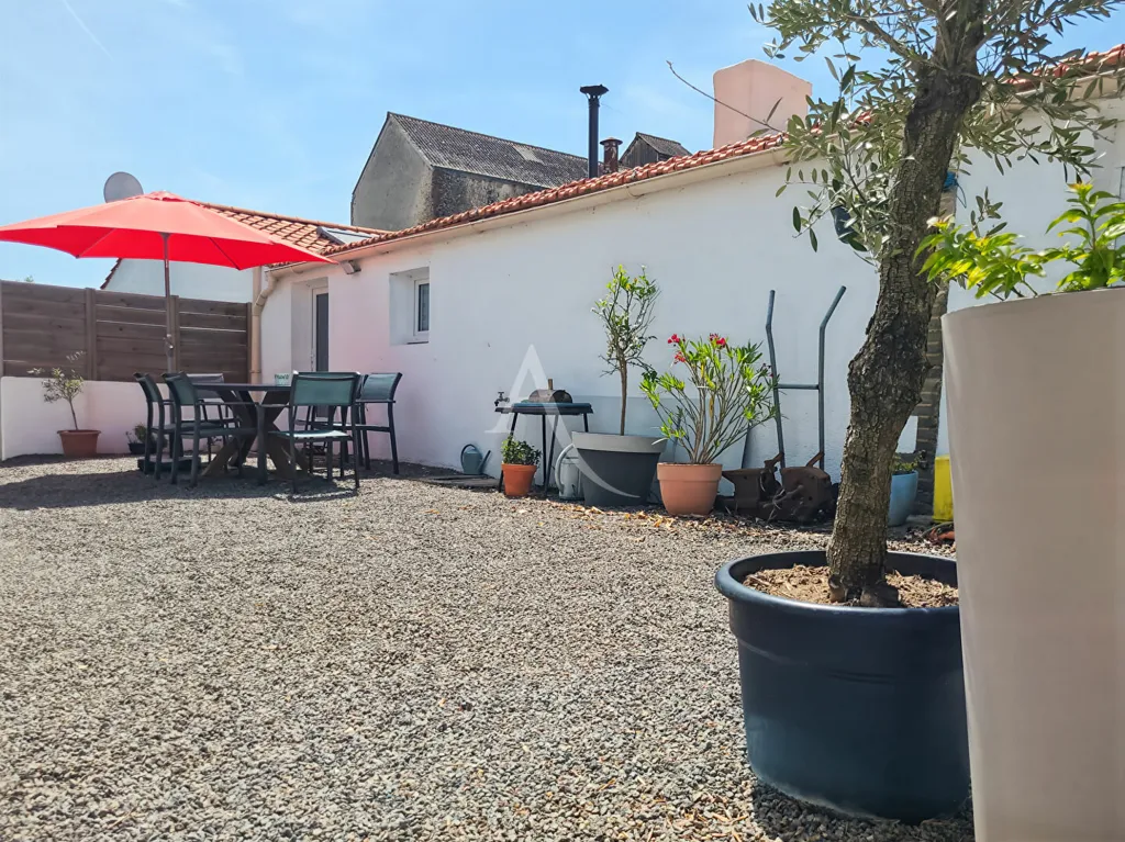 Terrazza - Three-Bedroom House with Garden in Soullans