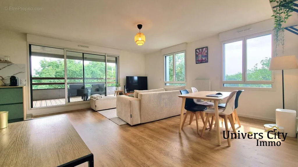 Séjour - Appartement T4 avec Terrasse à Nantes