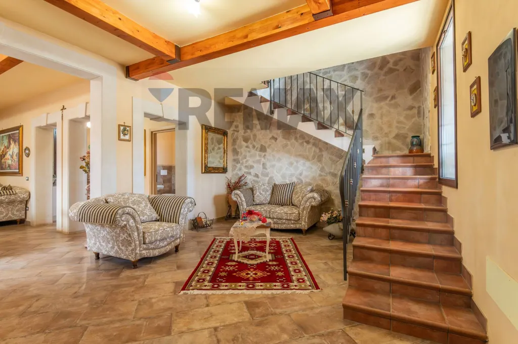 Séjour - Rearranged Villa with Garden in Avola