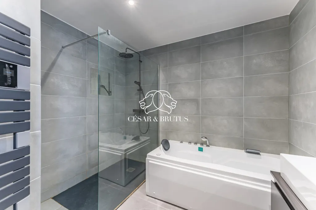 Vannitoad - Renovated Stone House with Pool in Chozeau