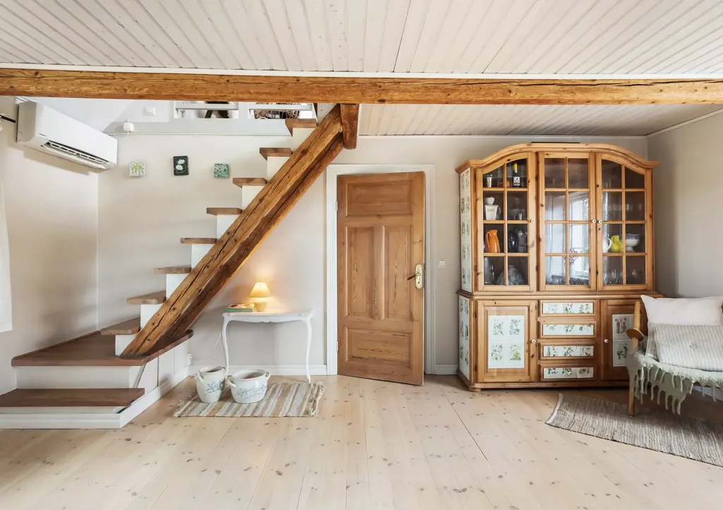 Pièces - Charming Farmhouse with Garden in Scania