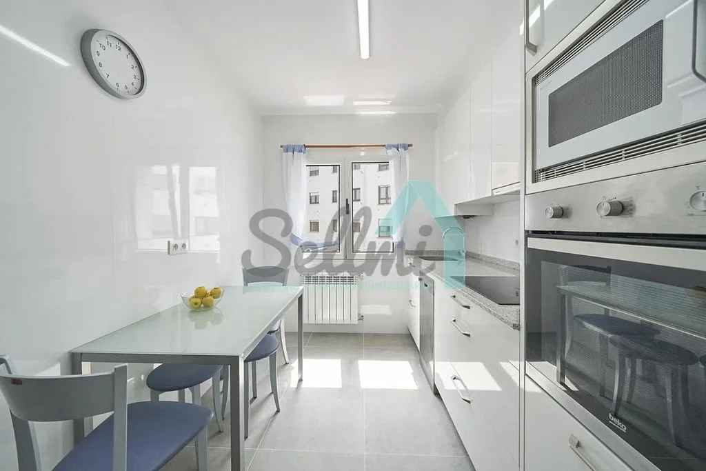 Cucina - Furnished Flat with Study Spaces in Oviedo