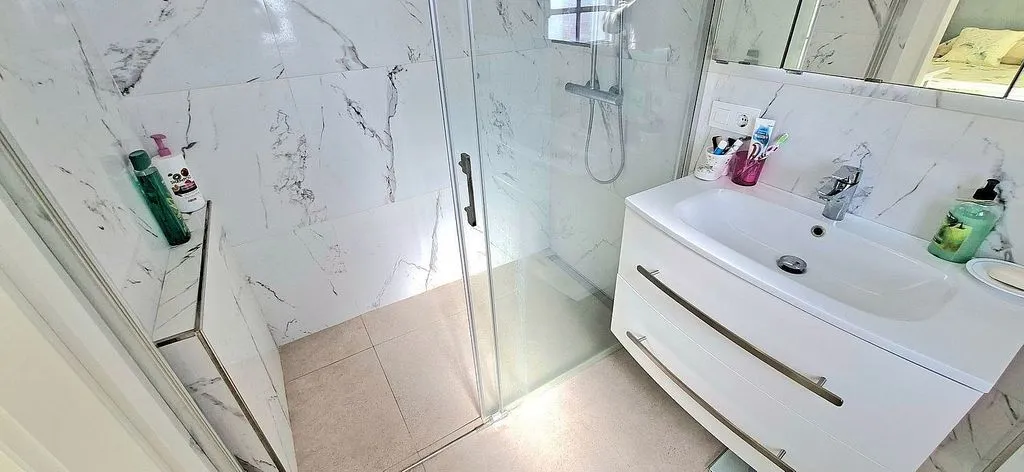 Vannitoad - Semi-Detached Villa with Pool in Chayofa