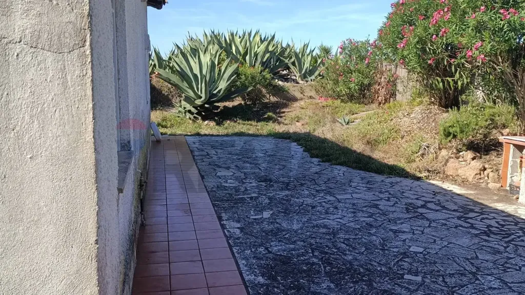 Terrasse - Single-Level Villa with Sea View in Ardea