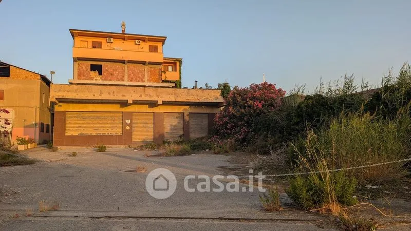 Extérieur - Commercial Building with Terraces on SS106, Crotone