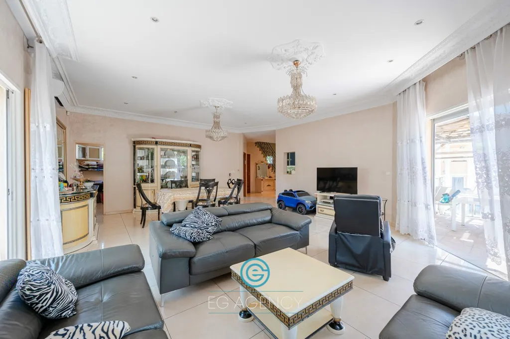 Elutuba - Luxury House with Pool in Marseille