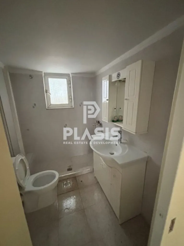 Salles de bain - Ground Floor Apartment with Balcony in Kerasini