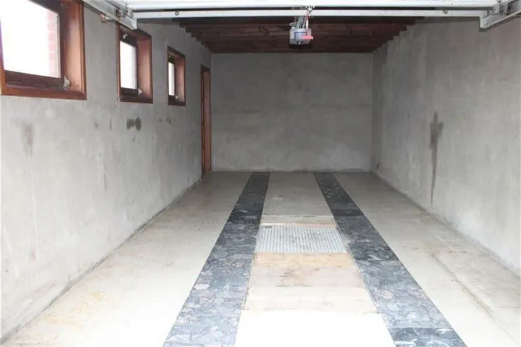 Villa avec Garage et Jardin à Kalfort