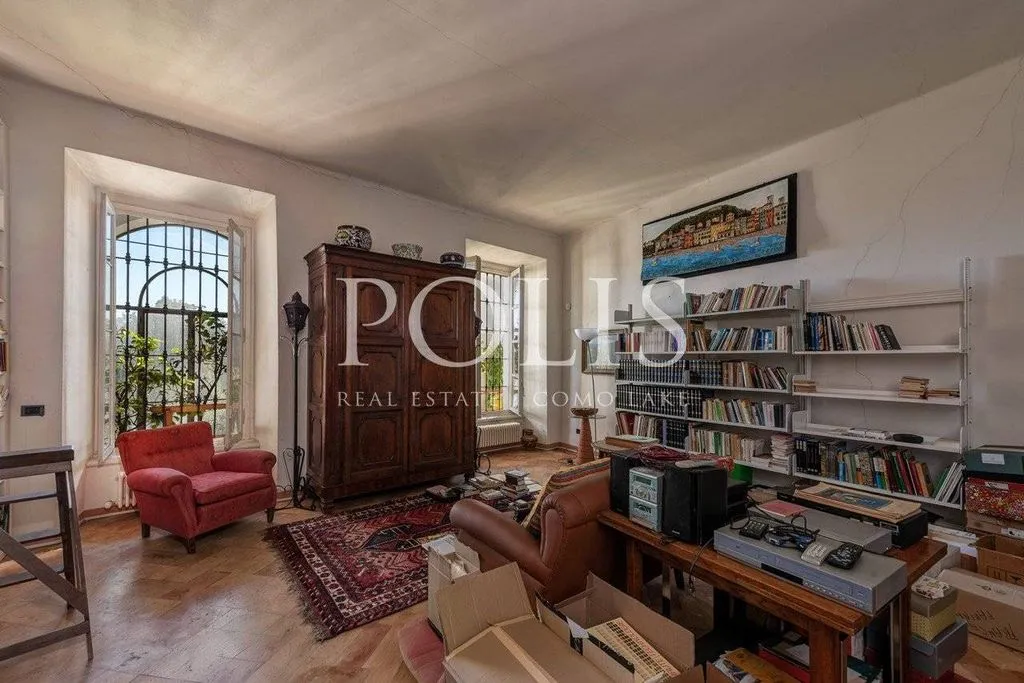 Kabinet - Historic Villa with Lakeside Views in Como