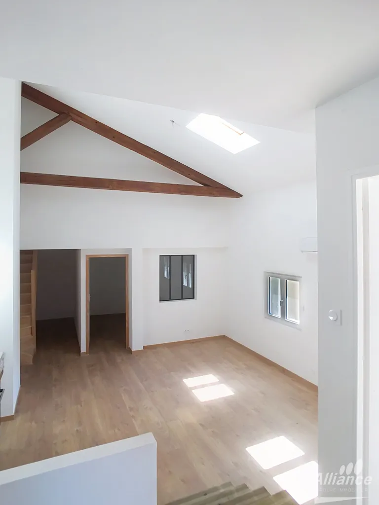 Elutuba - New Duplex Flat with Parking in BART Area