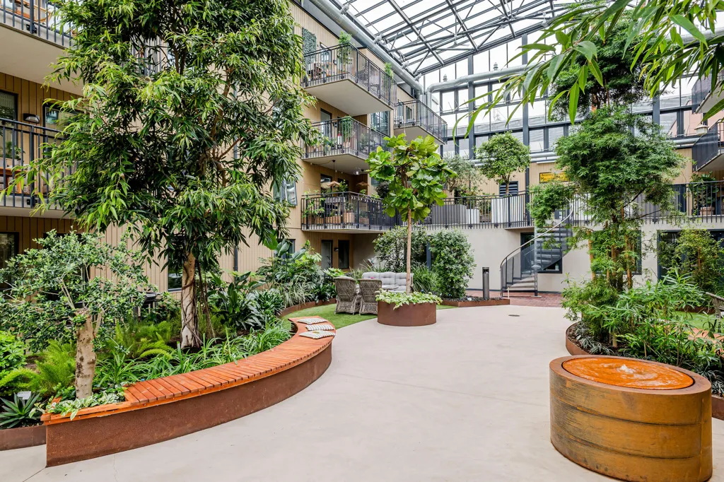 Aed - Modern Flat with Balconies in Innovatum