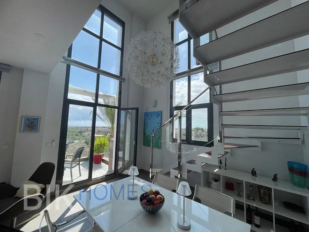 Söögituba - Penthouse with Pool in Campos de Golf
