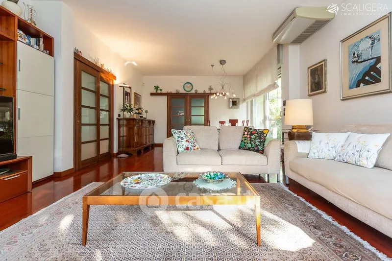 Séjour - Minimalist Villa with Private Garden in Legnago