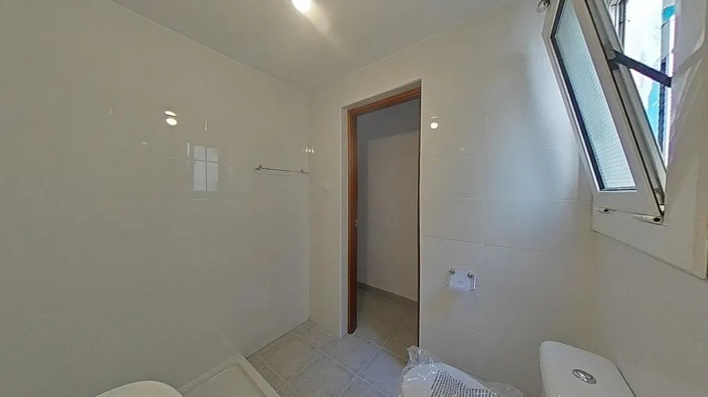 Vannitoad - 3-Bedroom Apartment in Mollet del Vallès