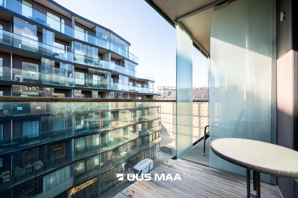 balcony
