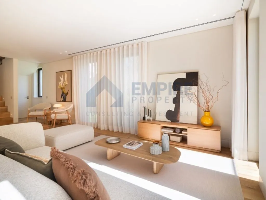 Soggiorno - Luxury Duplex Flat with Garden in Monte Estoril
