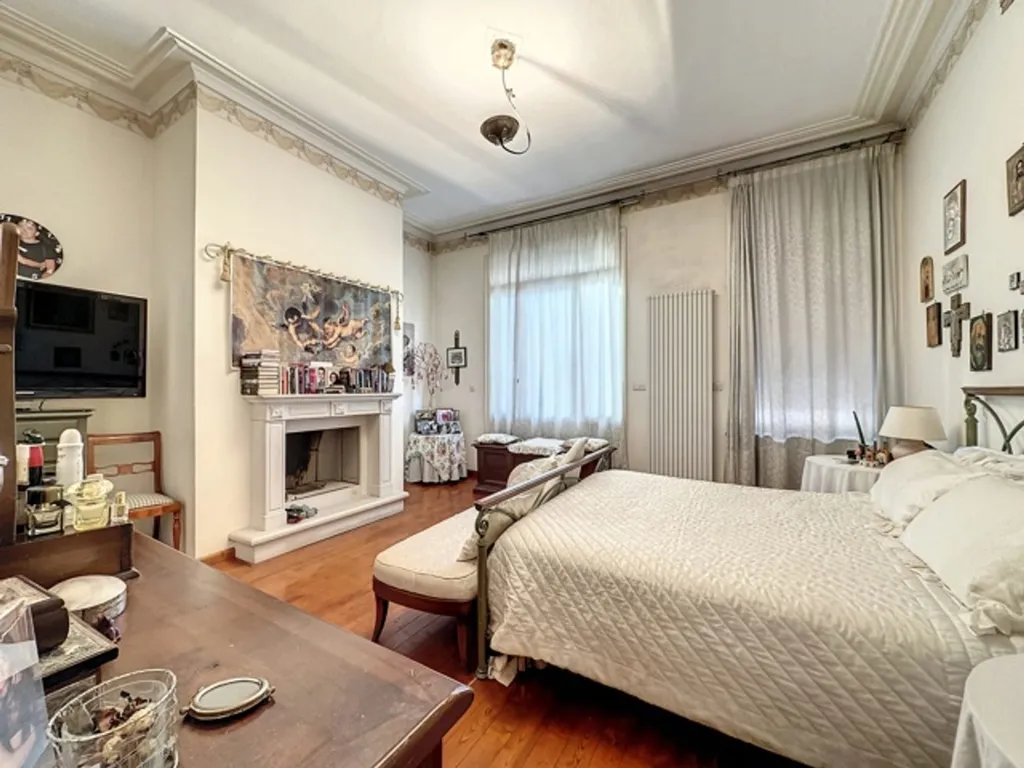 Bedrooms - Charming House with Garden in European Quarter