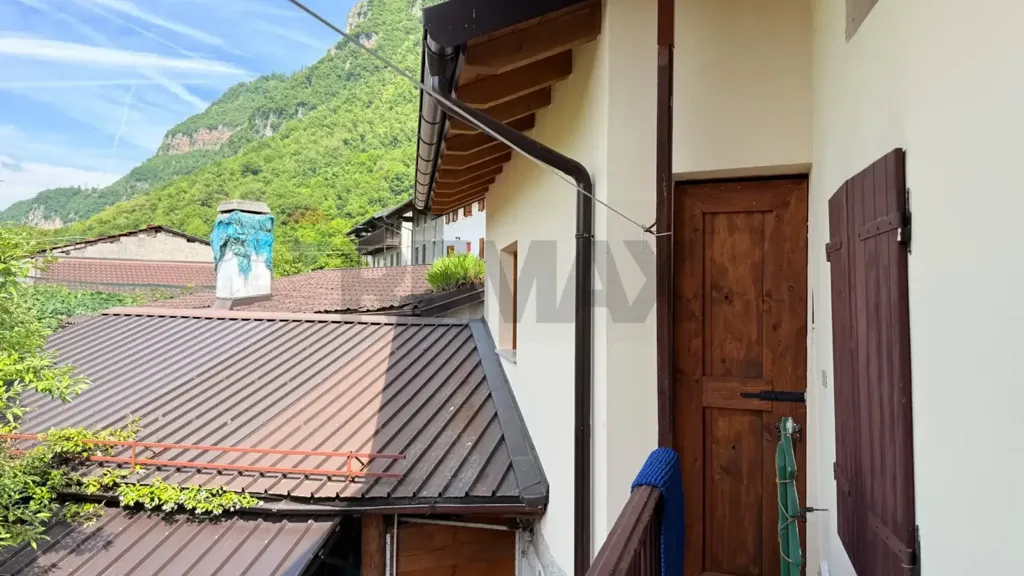 Terrasse - Rustic Villa with Garden in Fonzaso