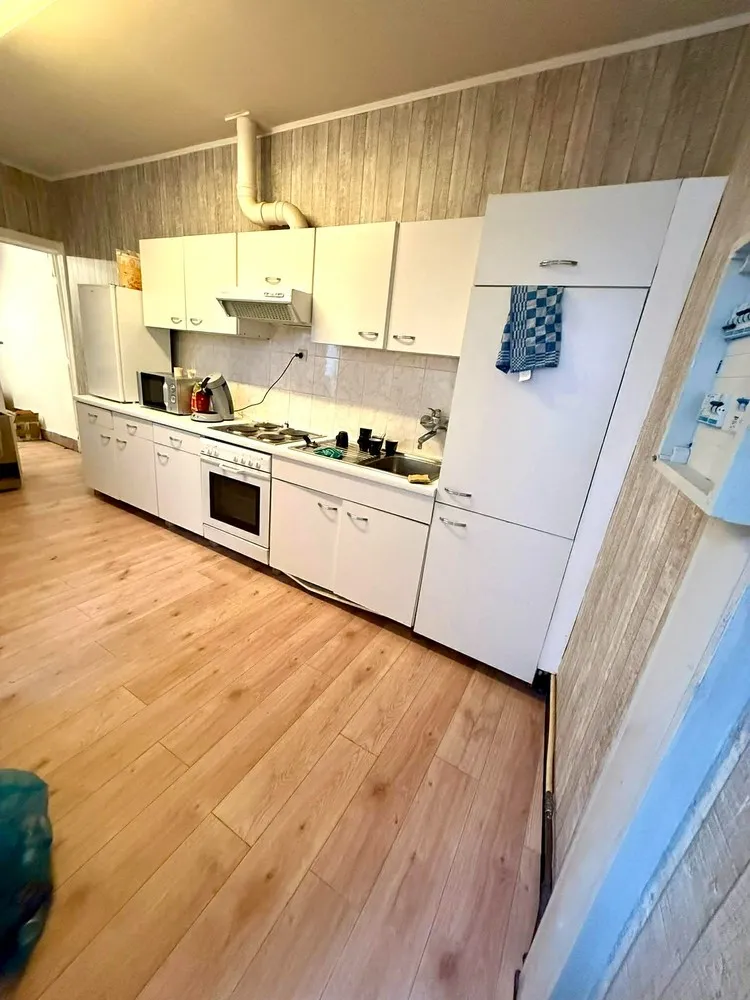 Kitchen - Commercial Unit with High Visibility in Geraardsbergen
