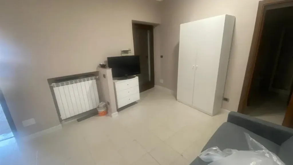 Elutuba - Monolocale with Open Plan in Gallarate