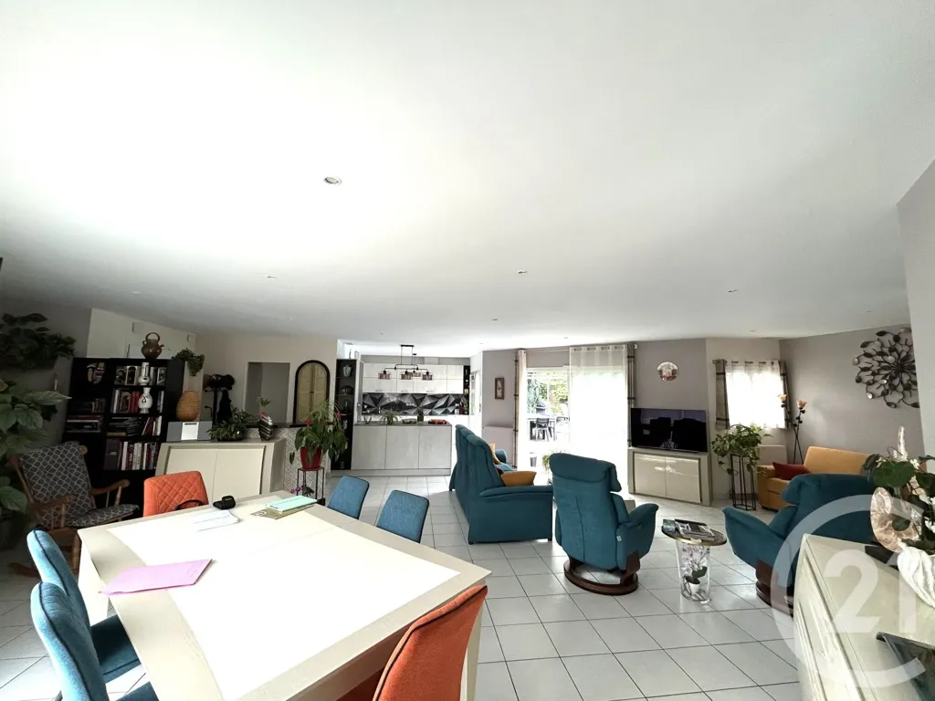 Dining Room - Contemporary Villa with Pool near Langon