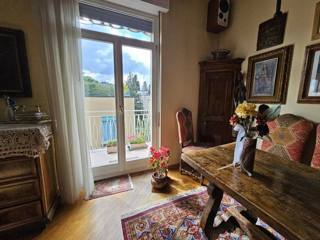 Sala da pranzo - Penthouse with Panoramic Views in Bologna