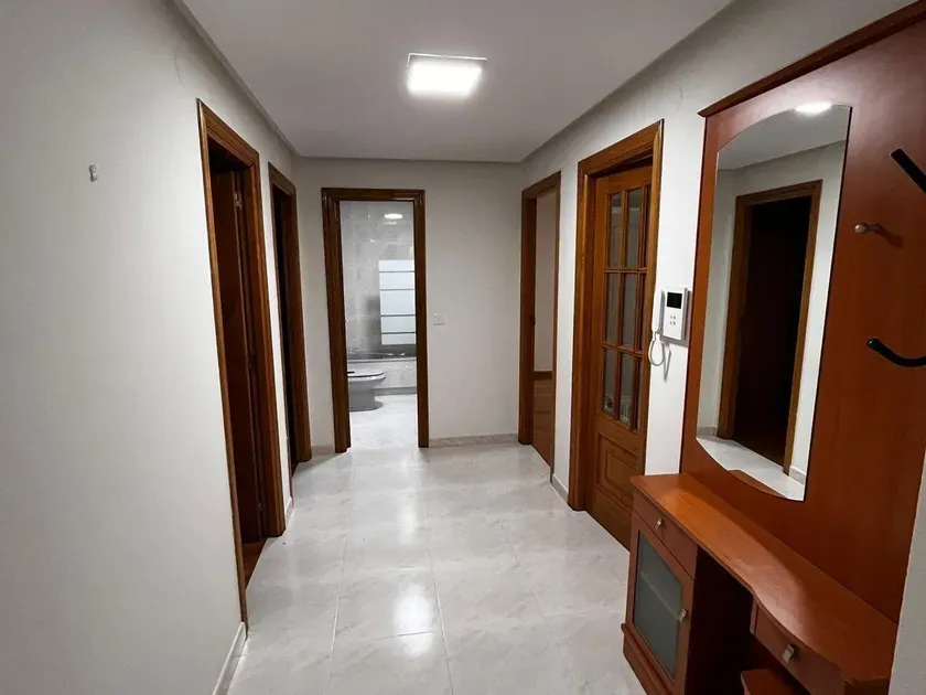 Entrée - Apartment with Balcony in Fuentes Nuevas, León