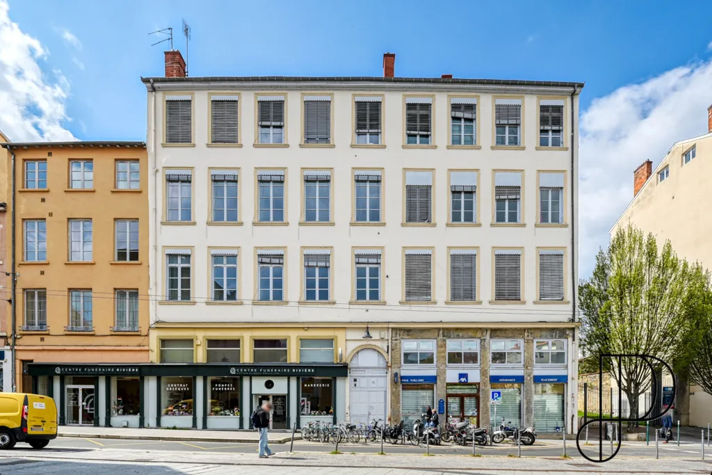 Esterno - Typical 3-Bed Flat with Theatre View in Croix Rousse