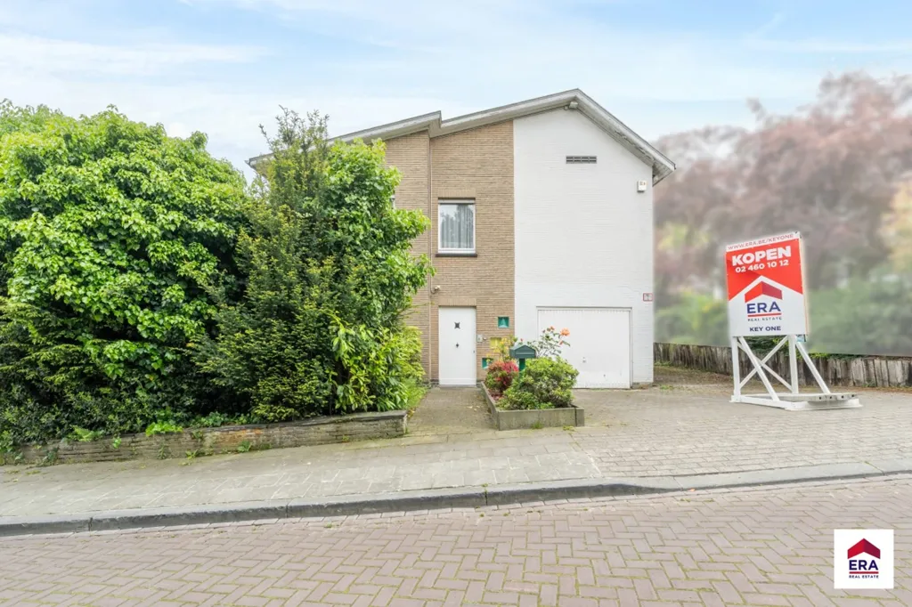 Välivaade - Spacious Villa with Garden in Laeken