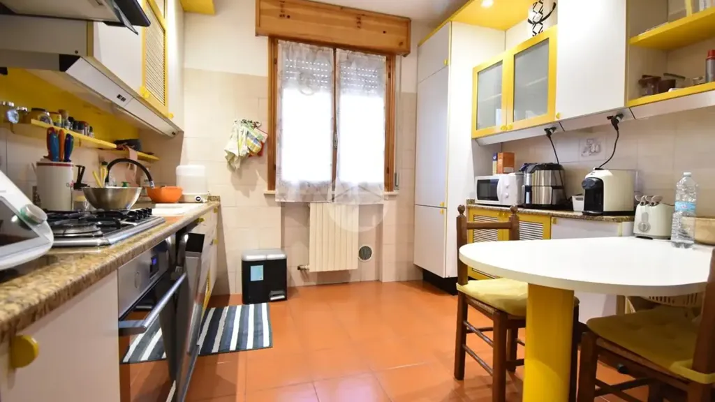 Kitchen - Apartment with 40m² Terrace in Fidenza