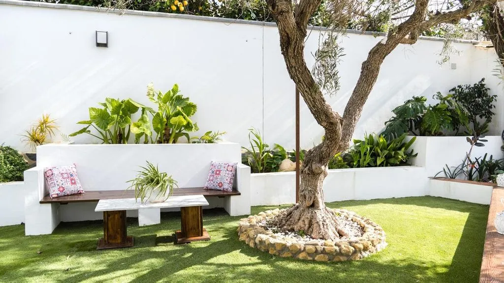Aed - Luxury Villa with Pool in El Palmar de Troya