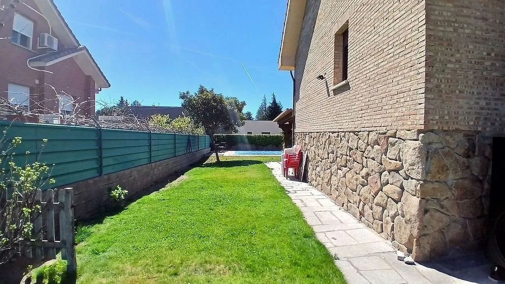 Jardin - Chalet with Pool and Terrace in Guadarrama