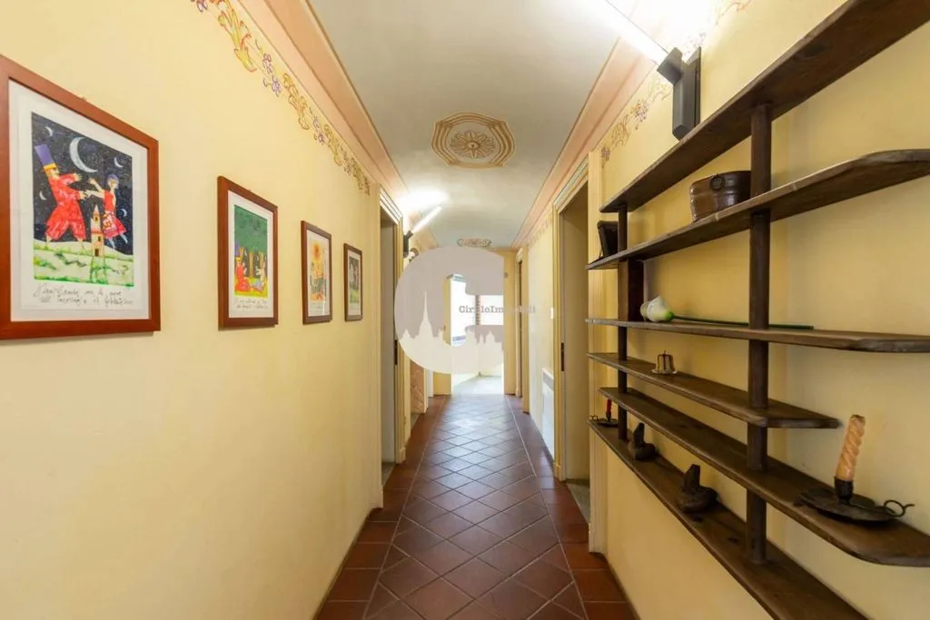 Esik - Luxury Villa with Panoramic Views in Revigliasco d'Asti