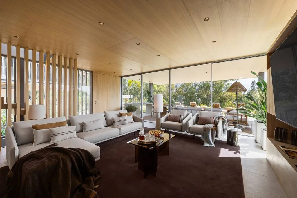 Elutuba - Contemporary Villa with Pool in Marbella
