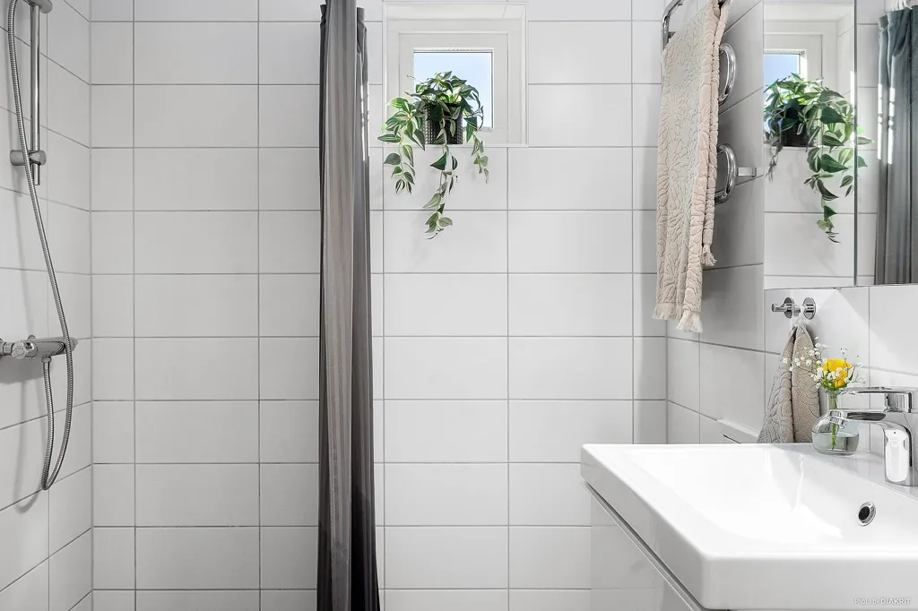 Vannitoad - Cozy Apartment with Garden in Häljarp
