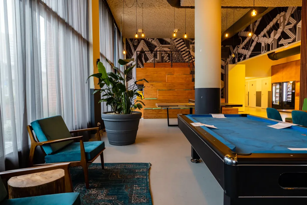 Rooms - Studio with Balcony in Rotterdam