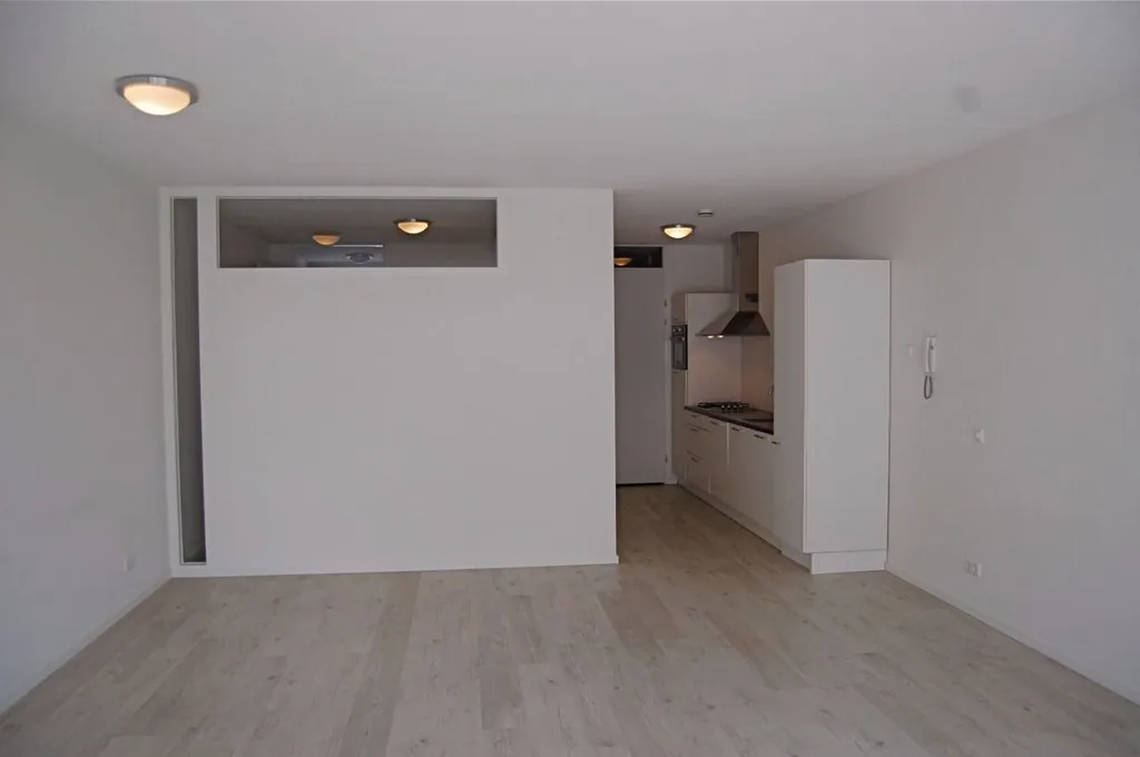 Cuisine - Modern Apartment with Balcony in Breda Centre