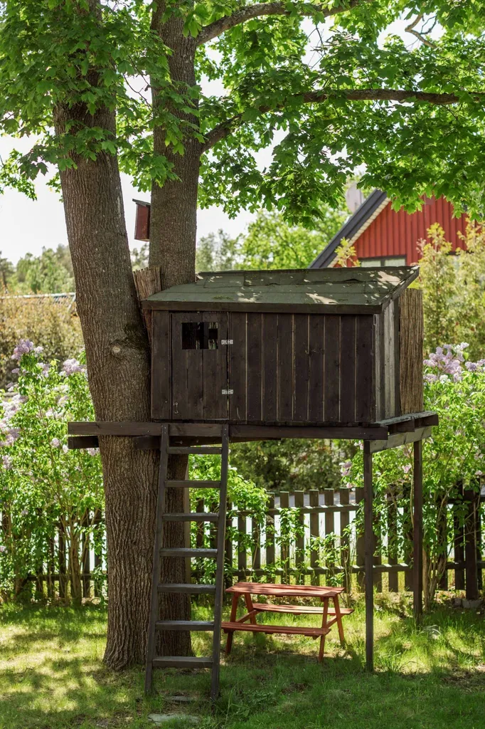 6-toaline maja asukohas Lidingö kommun