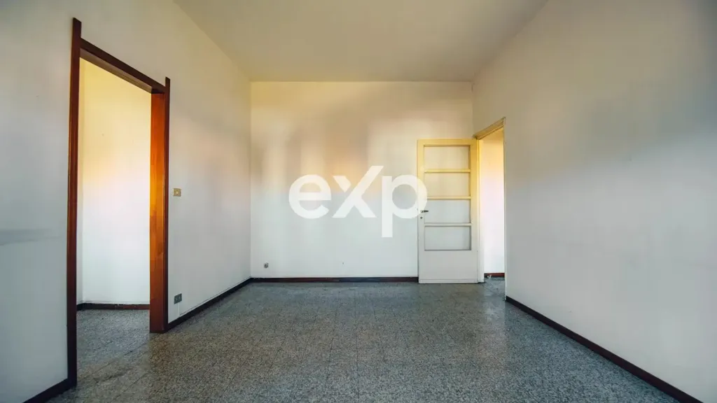 Pièces - Apartment with Balcony in Castellanza