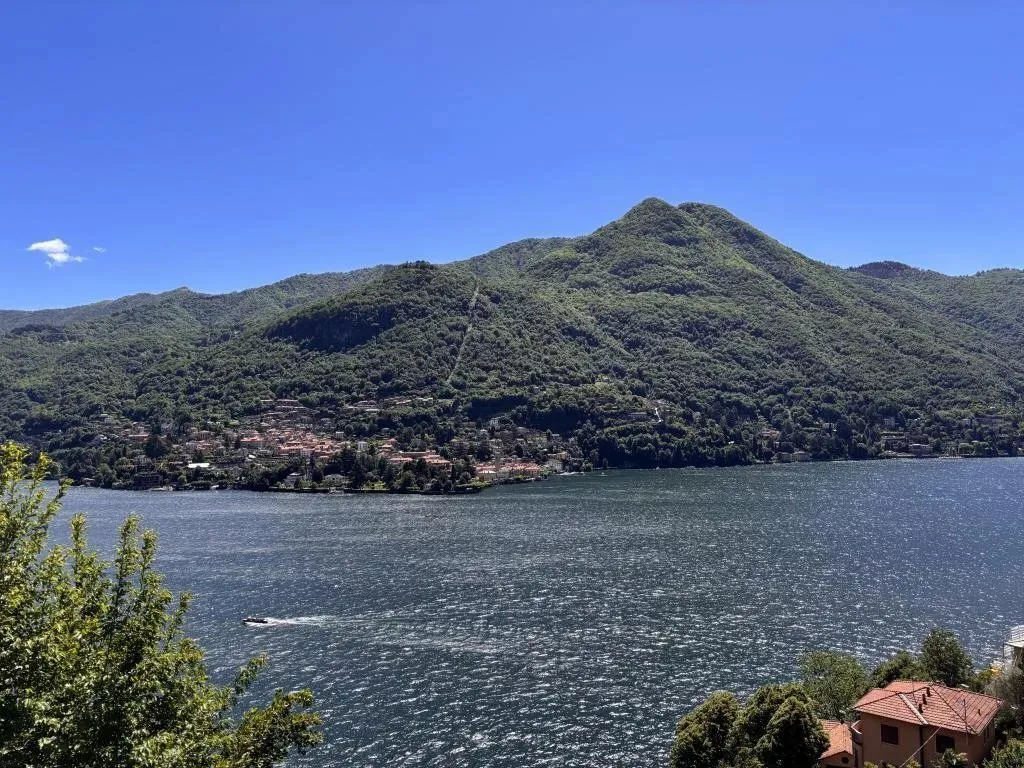 Early 20th-Century Villa with Lake Views in Moltrasio