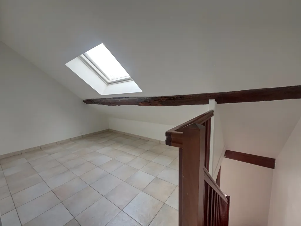 Toad - Duplex Flat with Balcony in Place Notre Dame