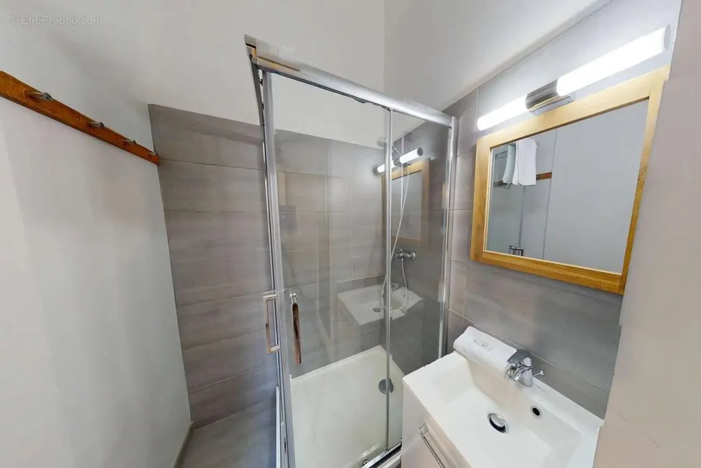 Vannitoad - Renovated Duplex with South Balcony in Chamonix
