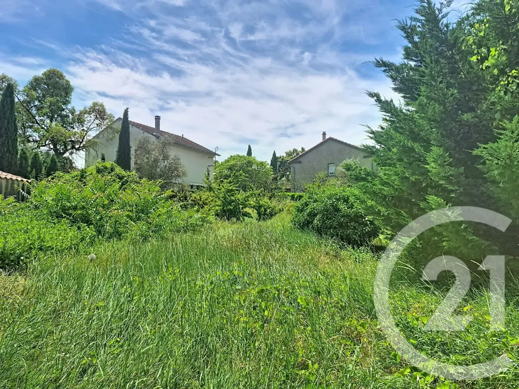 Jardin - Terrain à Bâtir Boisé en Impasse à Alès