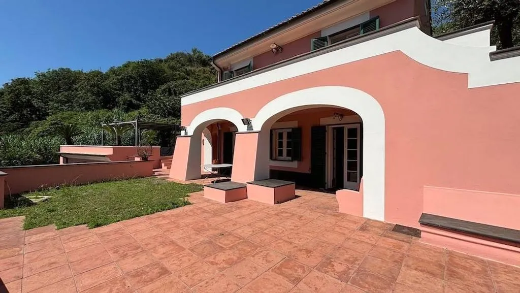 Välivaade - Luxury Villa with Sea View in Celle Ligure