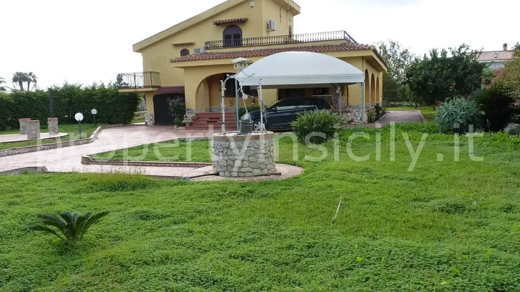Aed - Villa with Sea View in Siracusa