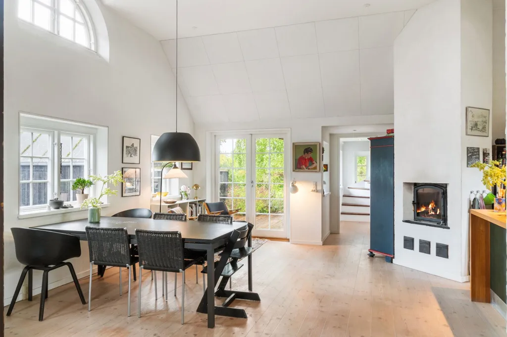 Sala da pranzo - Historic Villa with Garden in Malling