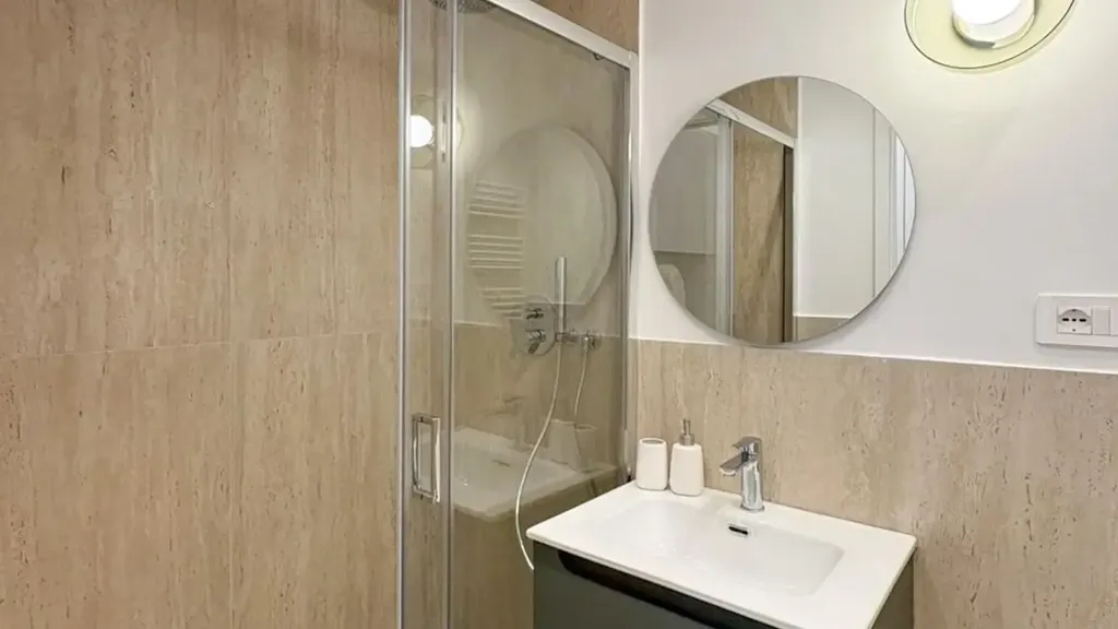 Vannitoad - Modern Studio with Sea View in Genoa