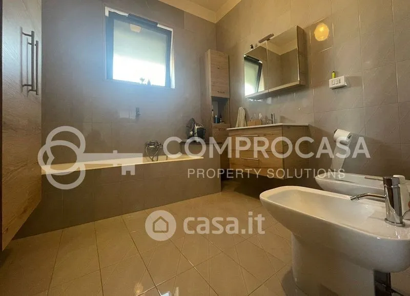 Bathrooms - Triplex Apartment with Balcony in Galatone